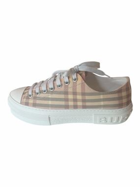 Burberry Vintage Check Jack Low Top Sneakers Size 39 w/ Logo Sole -Dust Bag NIB